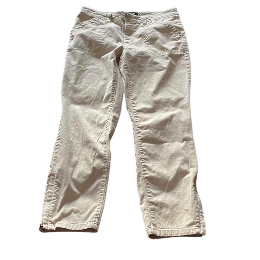 Womens size 6P tan Talbots Pants with zippers on ankles